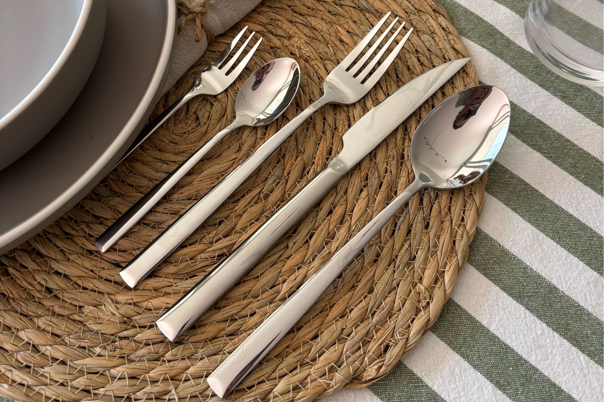 Simplit Set de Cuchillería Sicilia 30 pcs — set completo acero inoxidable vista superior
