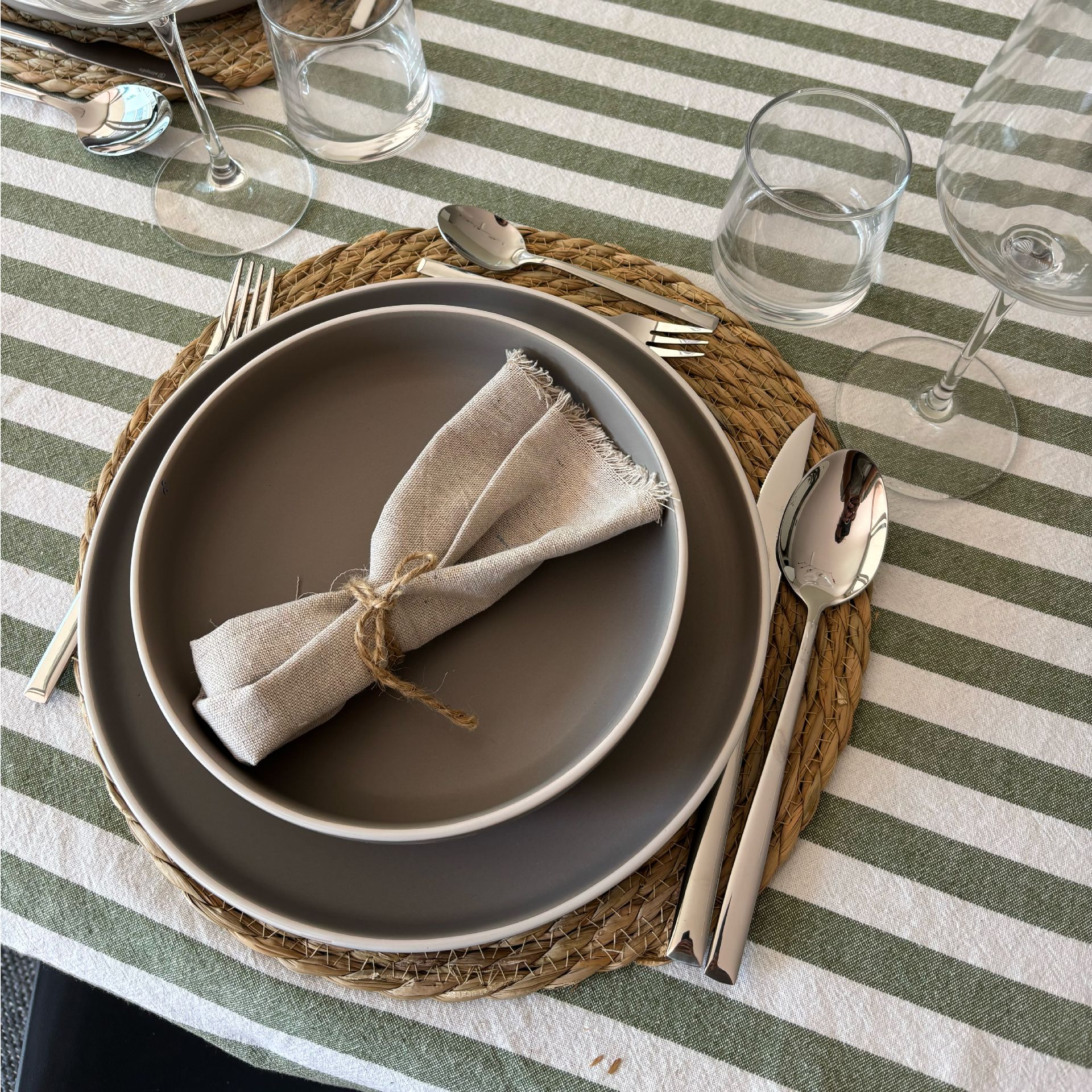 Simplit Set de Cuchillería Sicilia 30 pcs — bodegón set completo acero inoxidable pulido
