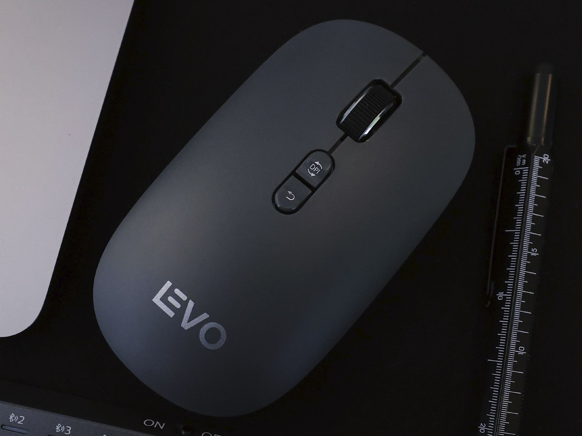 Mouse Velar Slim LEVO — vista frontal