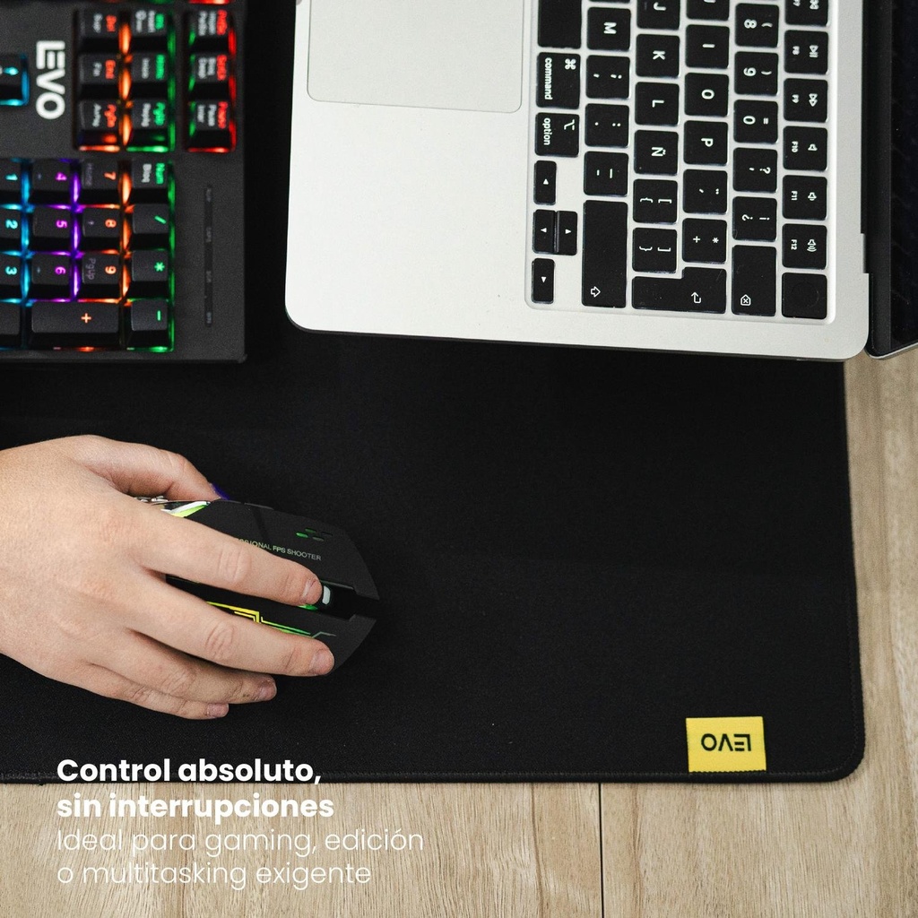 Kit Gamer Teclado + Mouse Nova Series + Mousepad XXL LEVO