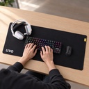 Kit Gamer Teclado + Mouse + Audifono + Mousepad XL Blanco Levo